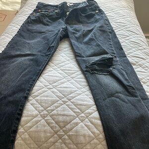 Gently worn black Levis’s